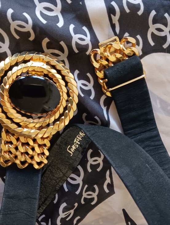 Christian Dior Saks F8fth Avenu Vintage Black/ Gold Belt Size S